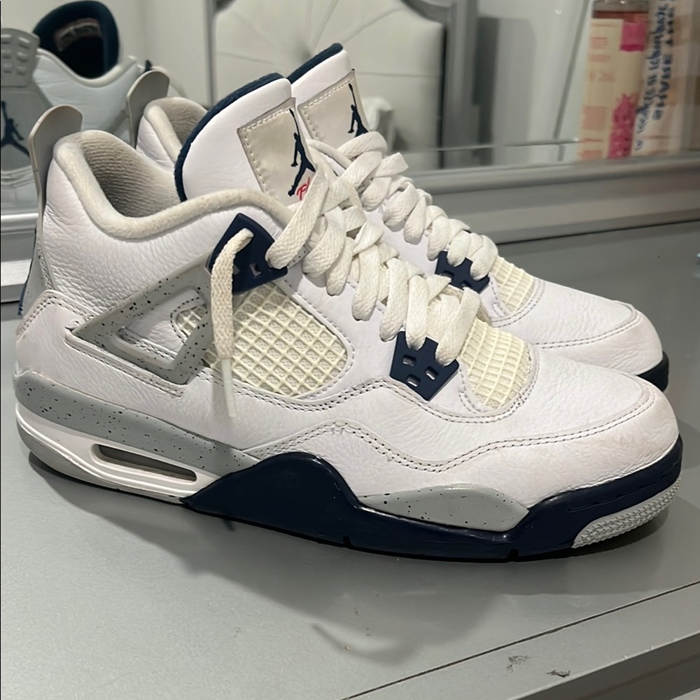 Nike Air Jordan 4 Retro Midnight Navy Size:7Y